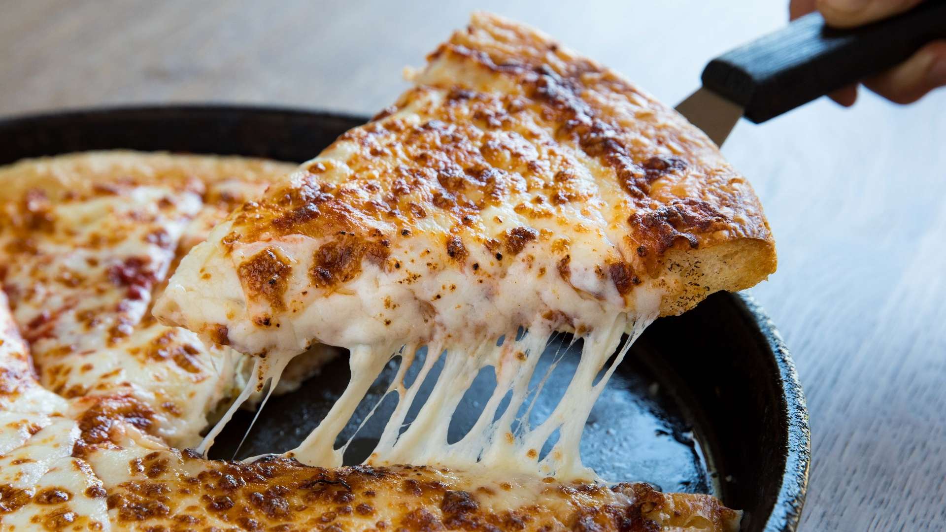 使他们在技 使他们在技