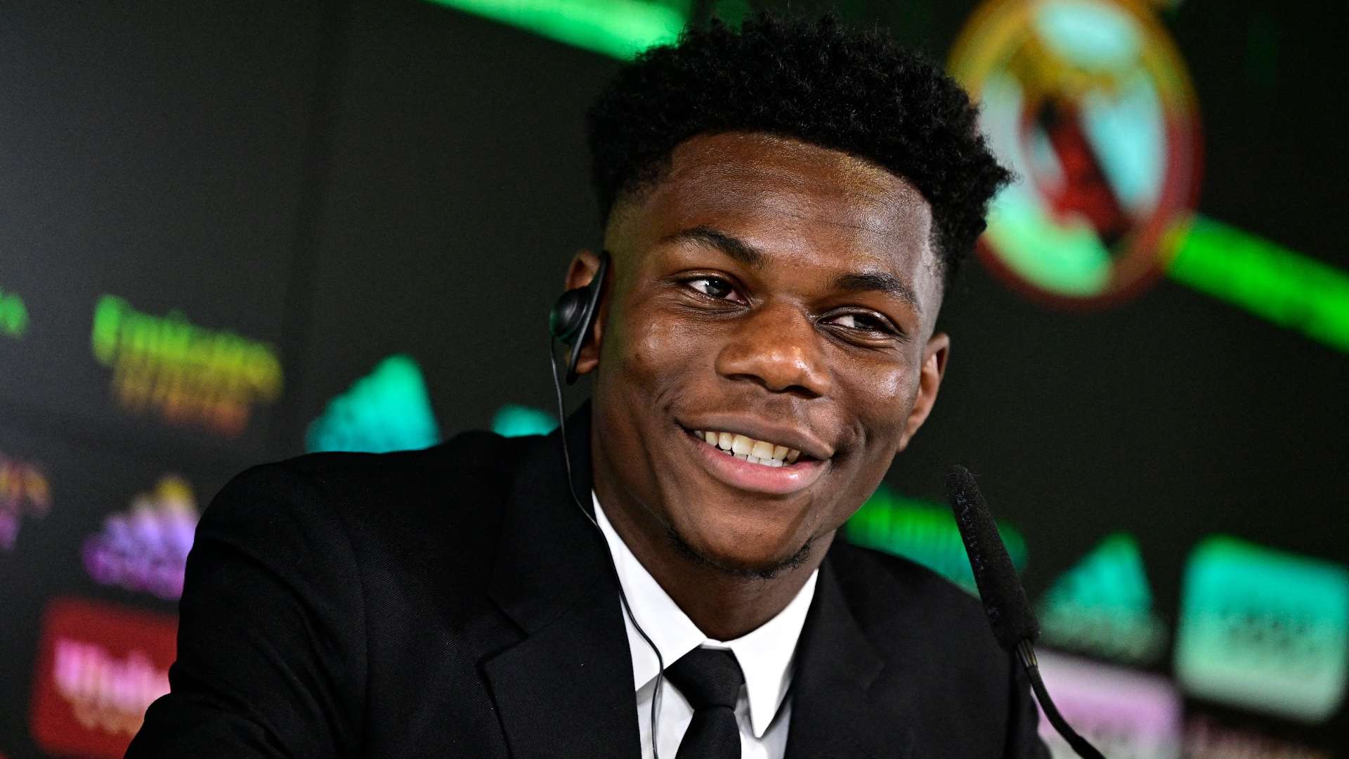 国际赛事中 国际赛事中