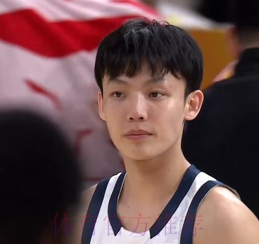 广东30分大胜辽篮！徐杰破纪录，三外援合砍71分，胡明轩仅得3分